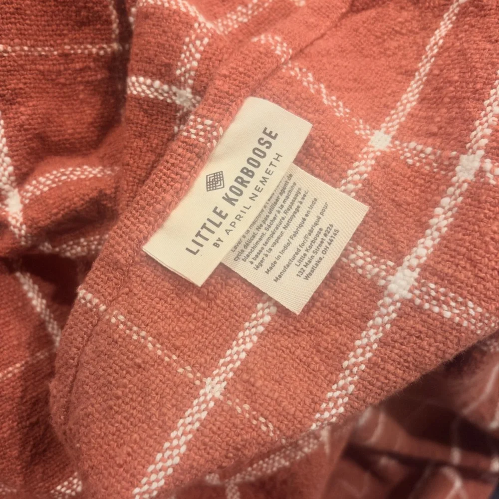 Little Korboose Woven Throw Blanket